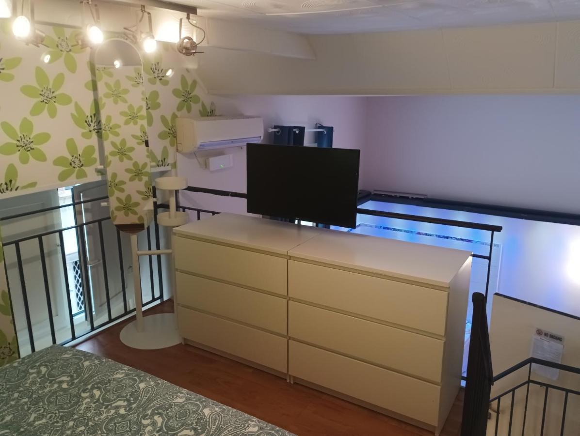 Beb Maryposa Appartment เนเปิลส์ ภายนอก รูปภาพ