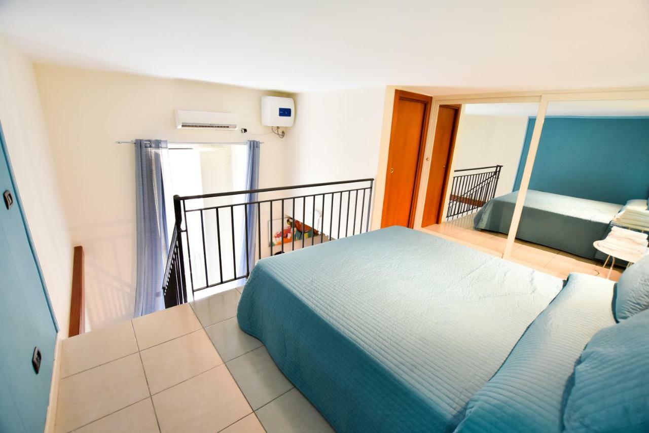 Beb Maryposa Appartment เนเปิลส์ ภายนอก รูปภาพ